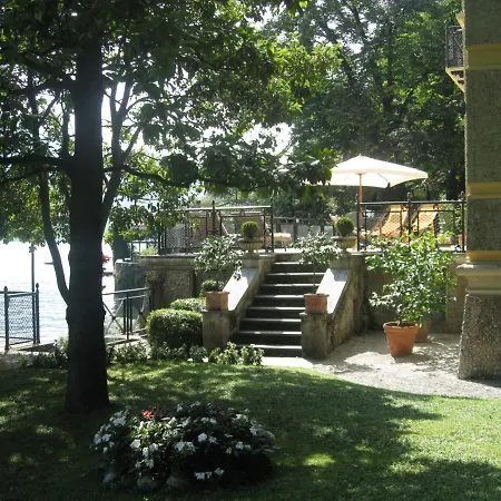 Sleeps 17 Pool Air Con Wifi